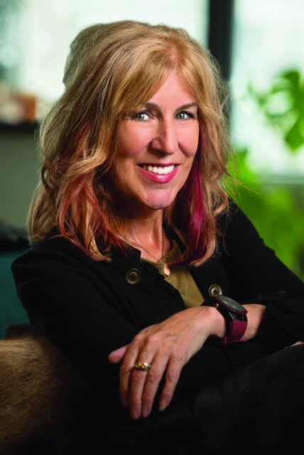 Jeanette+Lynes+Photo+by+Matt+Braden